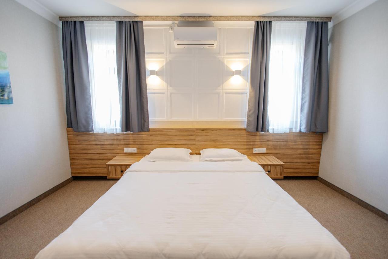 281 Hotel Biszkek Zewnętrze zdjęcie